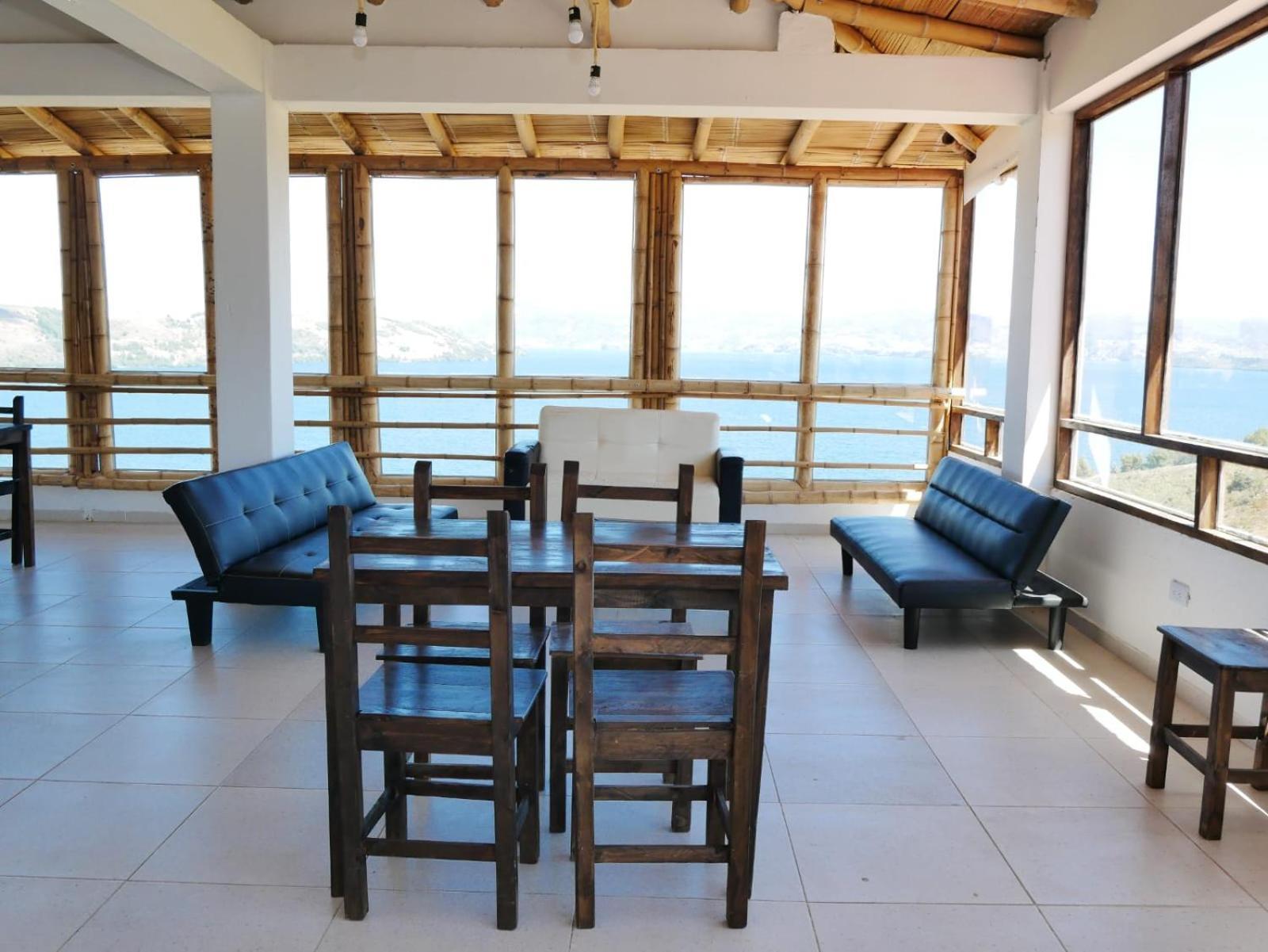 Hotel Tota Eliseo Playa Blanca Lago De 토타 외부 사진
