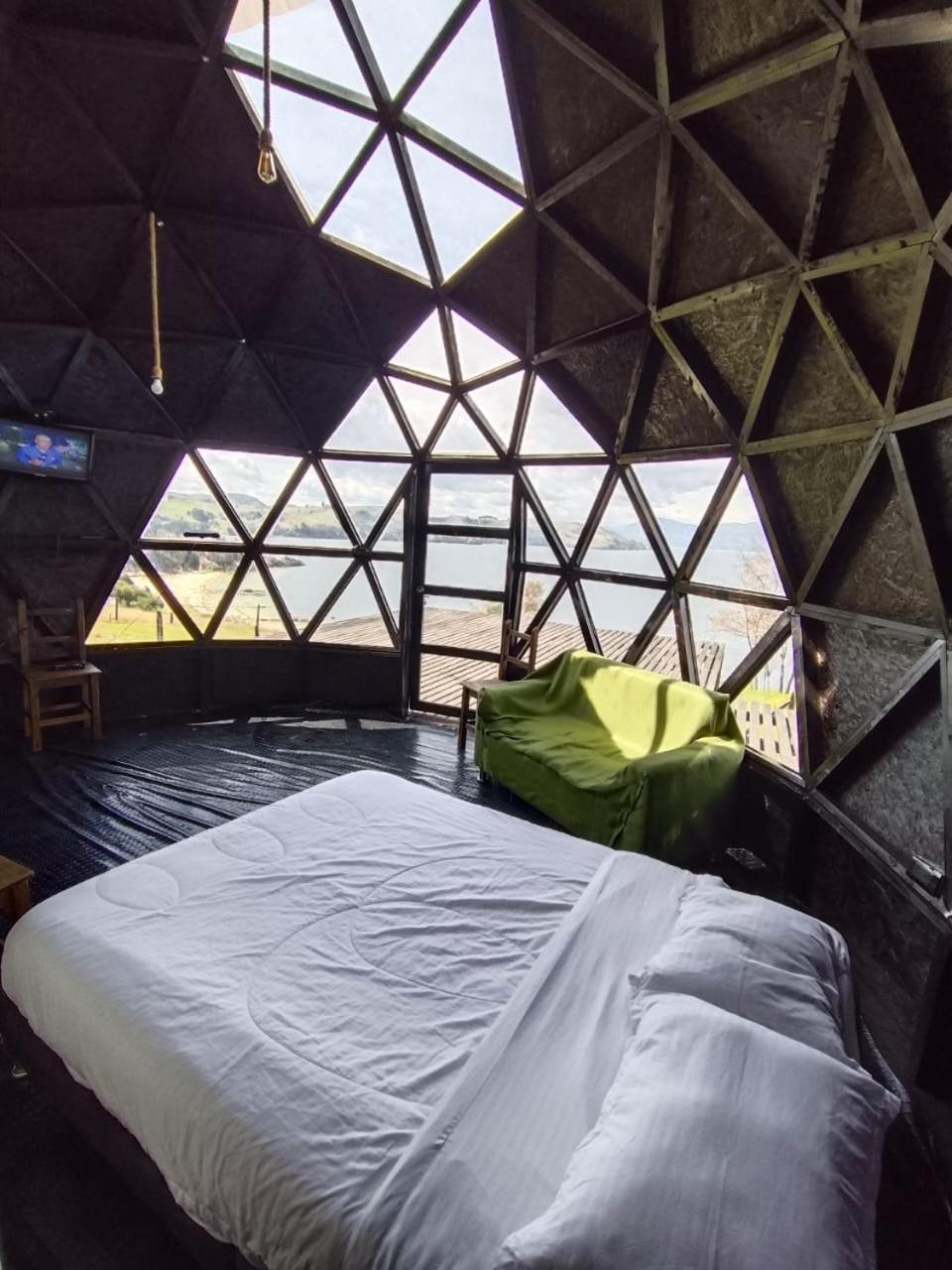 Hotel Tota Eliseo Playa Blanca Lago De 토타 외부 사진