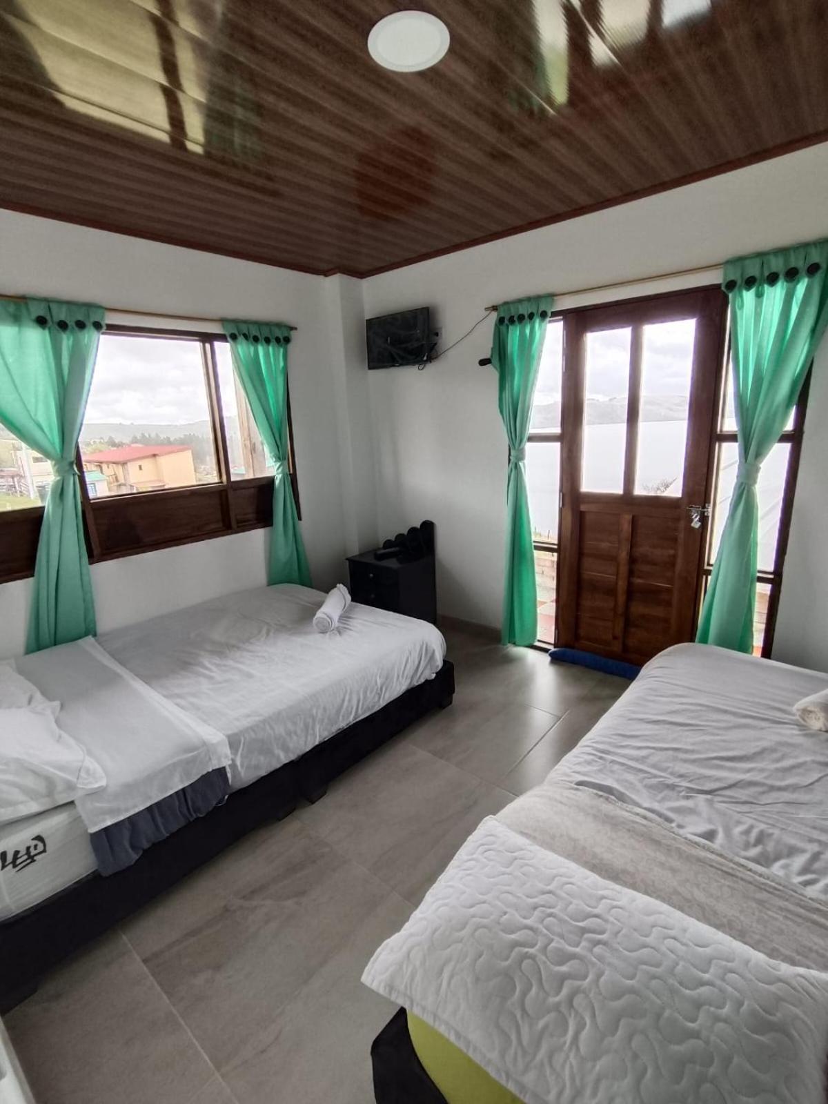 Hotel Tota Eliseo Playa Blanca Lago De 토타 외부 사진